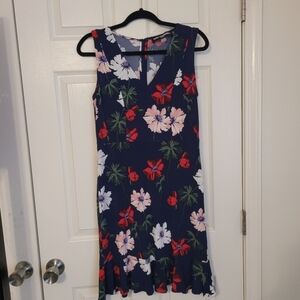 KARL Lagerfeld Navy Blue Floral sleeveless V-Neck Dress Size 4